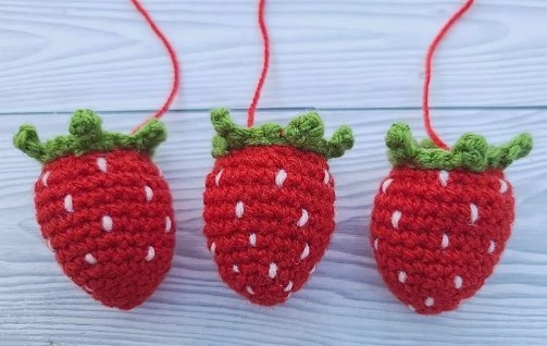 No Sew Crochet Strawberry Pattern
