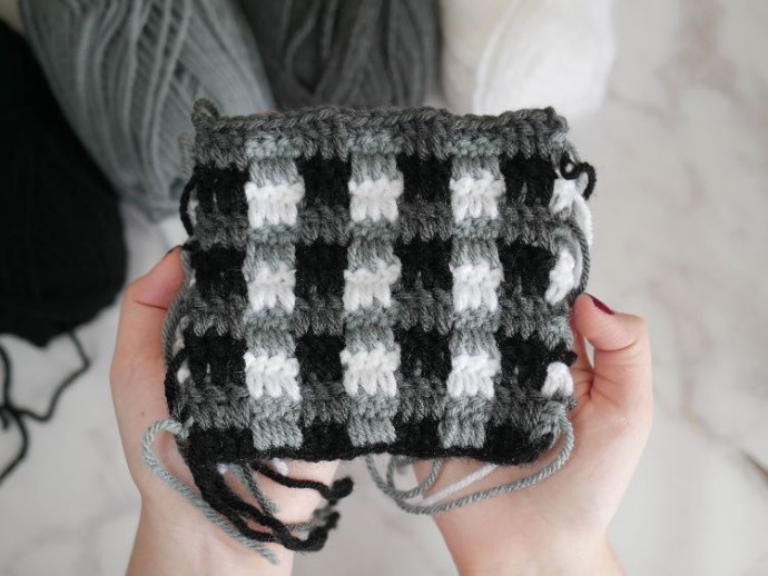 How to Crochet the Plaid Stitch Photo Tutorial