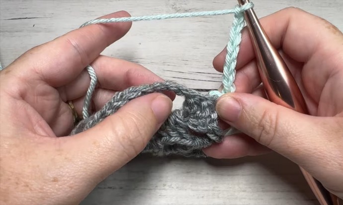 Double Sided Mesh Crochet Stitch Photo Tutorial