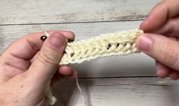 How to Crochet the Treads Stitch Photo Tutorial