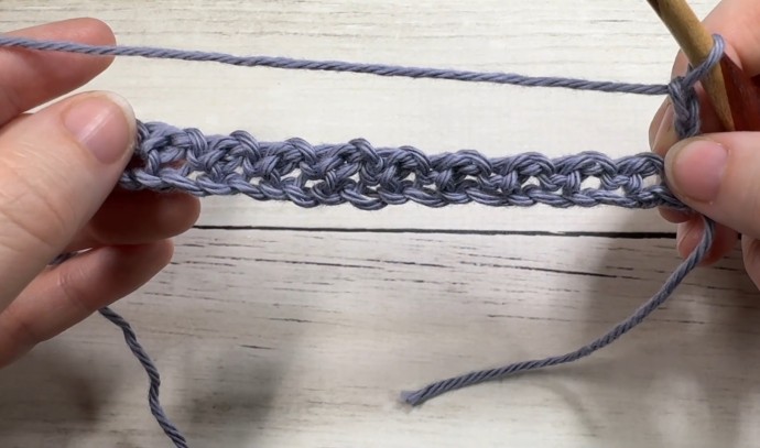 How to Crochet the Modified Moss Stitch Photo Tutorial