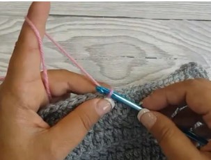 Easy Crochet Rolling Fans Border Photo Tutorial