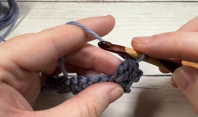 How to Crochet the Gravel Stitch Photo Tutorial