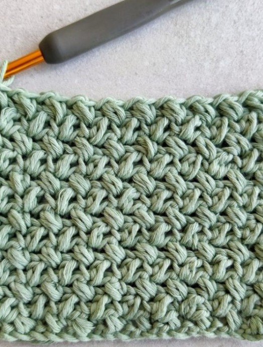 How to Crochet the Mini Bean Stitch Photo Tutorial