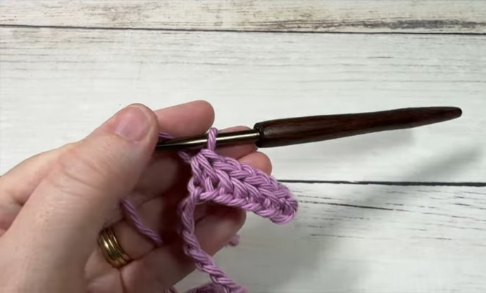 How to Crochet the Bramble Stitch Photo Tutorial