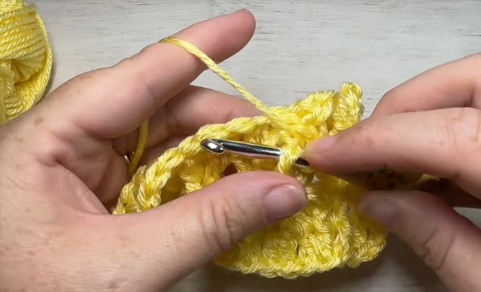 How to Crochet the Honeycomb Tile Stitch Photo Tutorial