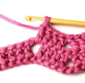 Peephole Chevron Crochet Stitch Photo Tutorial