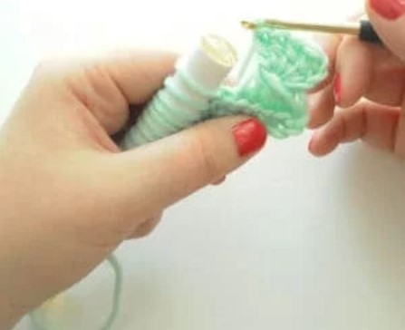 How To Crochet the Broomstick Lace Stitch Photo Tutorial