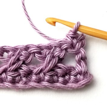 The Crossed Ripple Crochet Stitch Photo Tutorial