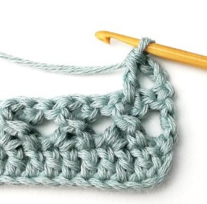 Shell and Treble Crochet Cross Stitch Photo Tutorial