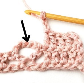 The Diagonal Diamond and Square Crochet Stitch Photo Tutorial