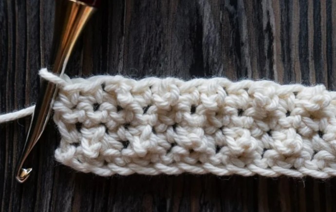 How to Crochet the Bobblet Stitch Photo Tutorial