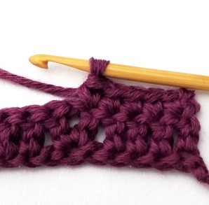 How to Crochet the Alternating V and Block Stitch Photo Tutorial