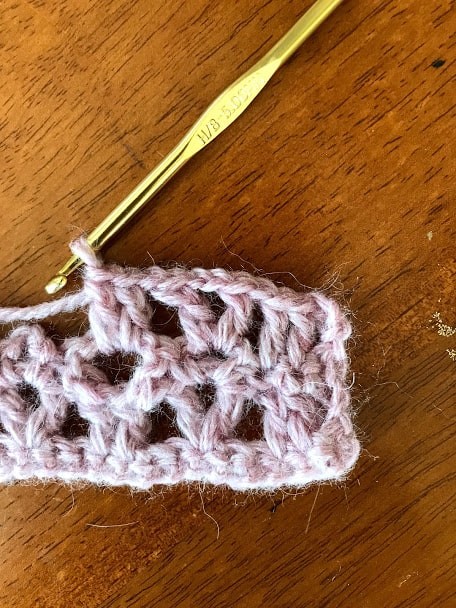 How to Crochet the Crown Stitch Photo Tutorial