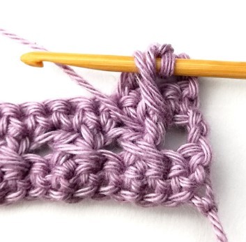 The Crossed Ripple Crochet Stitch Photo Tutorial